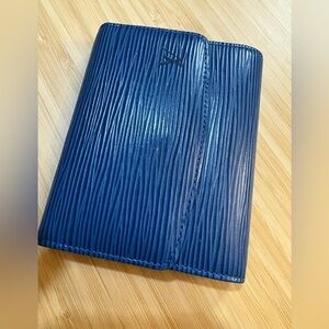 Louis Vuitton Epi Leather Trifold Card Holder – Blue